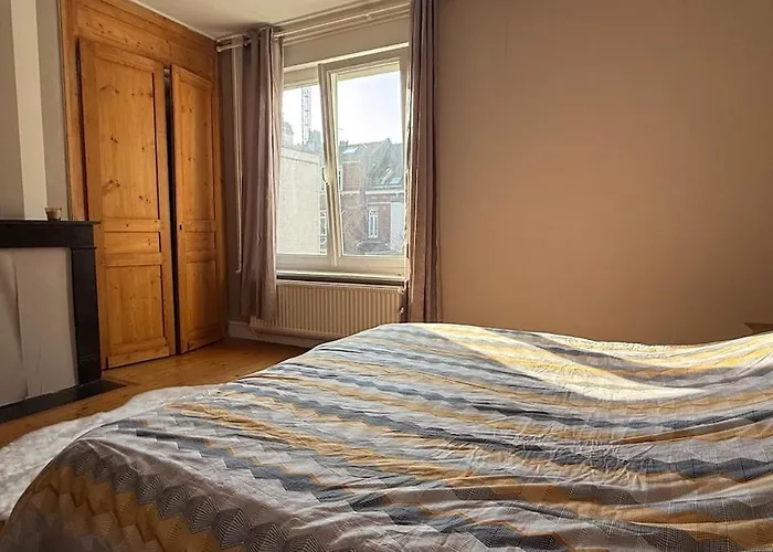 Maison La Madeleine Romarin ! شقة *