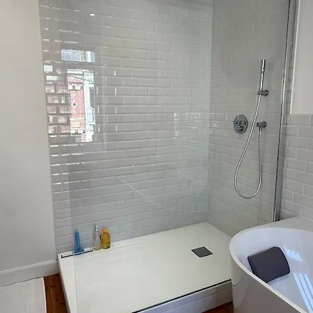 Appartement Maison La Madeleine Romarin !