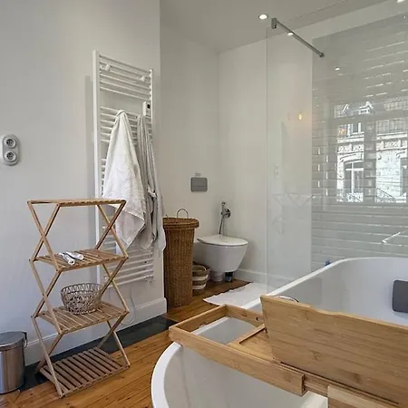 Maison La Madeleine Romarin ! Appartement